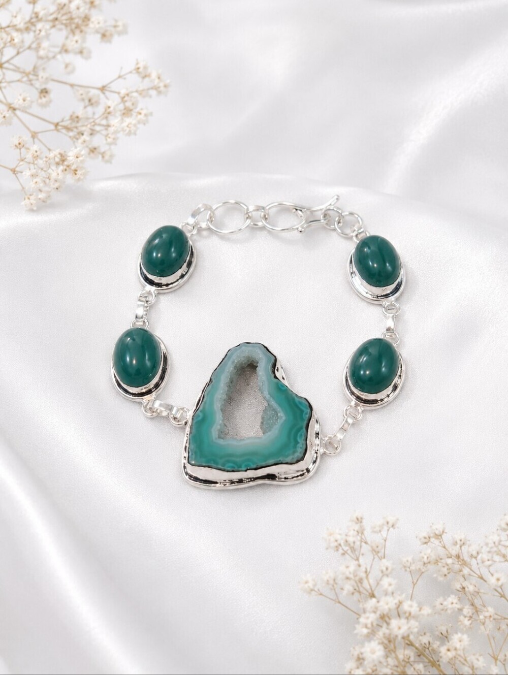 Solar Agate Druzy Bracelet | 8 Inch Green Agate Gemstone Bracelet | Silver Tone